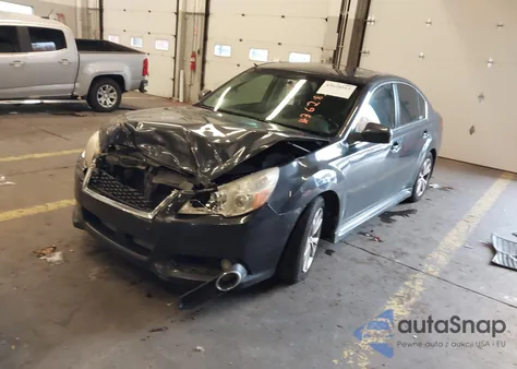 2013 Subaru Legacy 2.5I Limited z USA, uszkodzony, nr VIN 4S3BMBK68D3019992